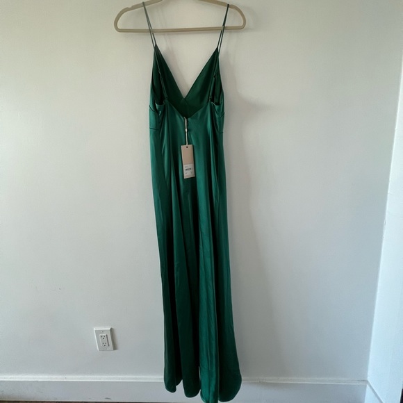 Keepsake Infinity Gown in Jade - Picture 6 of 6